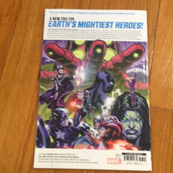 Marvel Graphic-Novel Book Bundle - Picture 10 of 16
